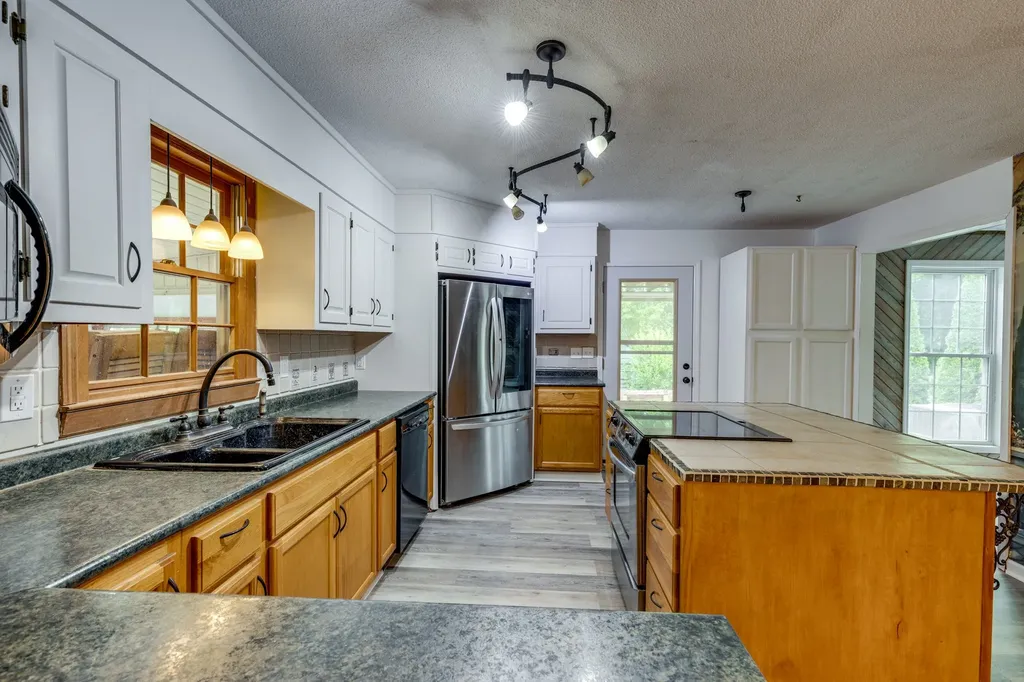 322 David Street Lawrenceburg TN 38464