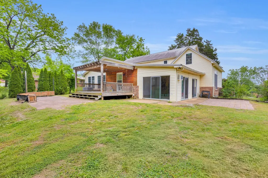 322 David Street Lawrenceburg TN 38464