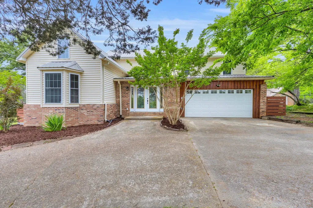 322 David Street Lawrenceburg TN 38464