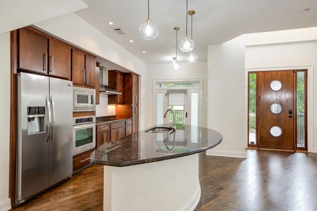 2905 Parthenon Avenue Nashville TN 37203
