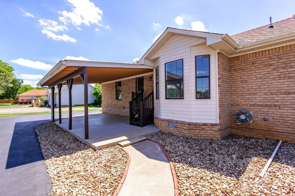 2932 Midland Road Shelbyville TN 37160