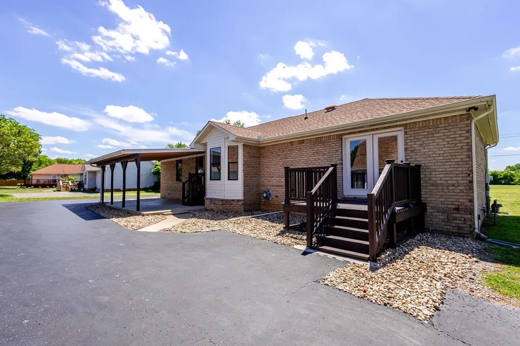 2932 Midland Road Shelbyville TN 37160