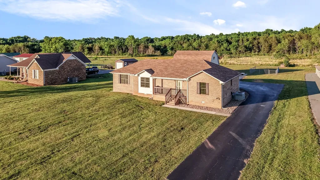 2932 Midland Road Shelbyville TN 37160
