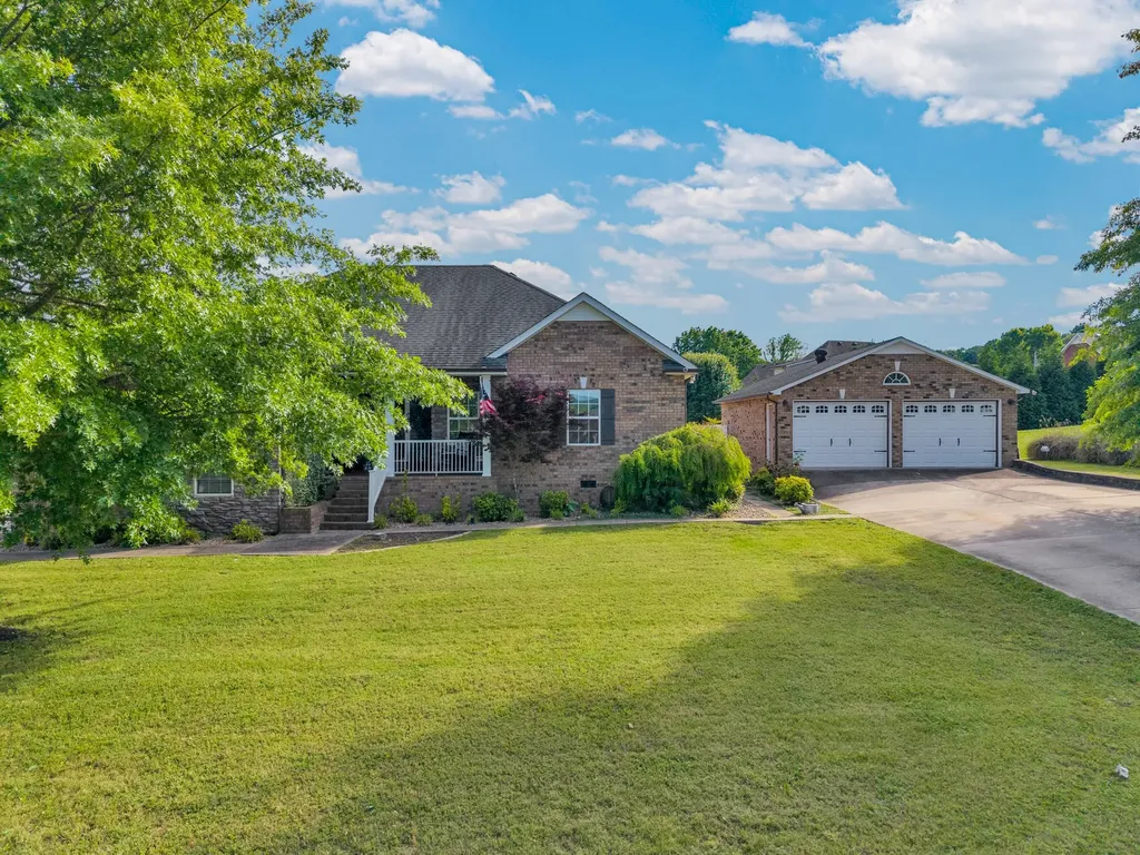148 Pin Oak Drive Woodbury TN 37190