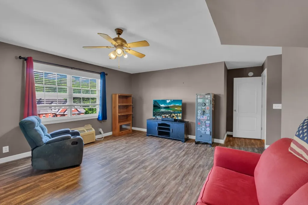 148 Pin Oak Drive Woodbury TN 37190
