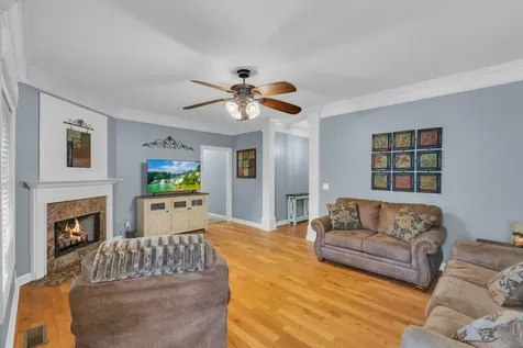 148 Pin Oak Drive Woodbury TN 37190