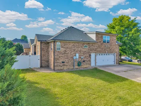 148 Pin Oak Drive Woodbury TN 37190