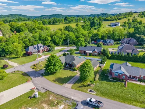148 Pin Oak Drive Woodbury TN 37190