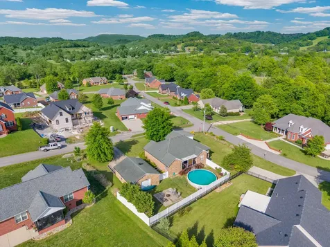 148 Pin Oak Drive Woodbury TN 37190