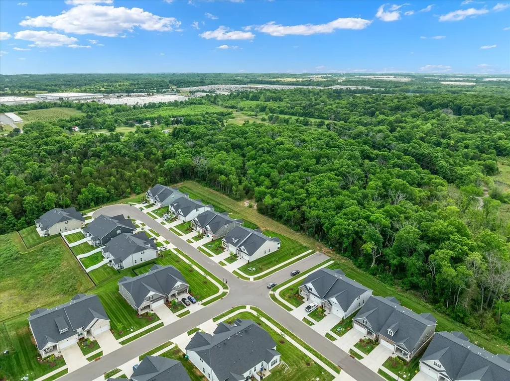 1413 Autumn Leaf Lane Mount Juliet TN 37122