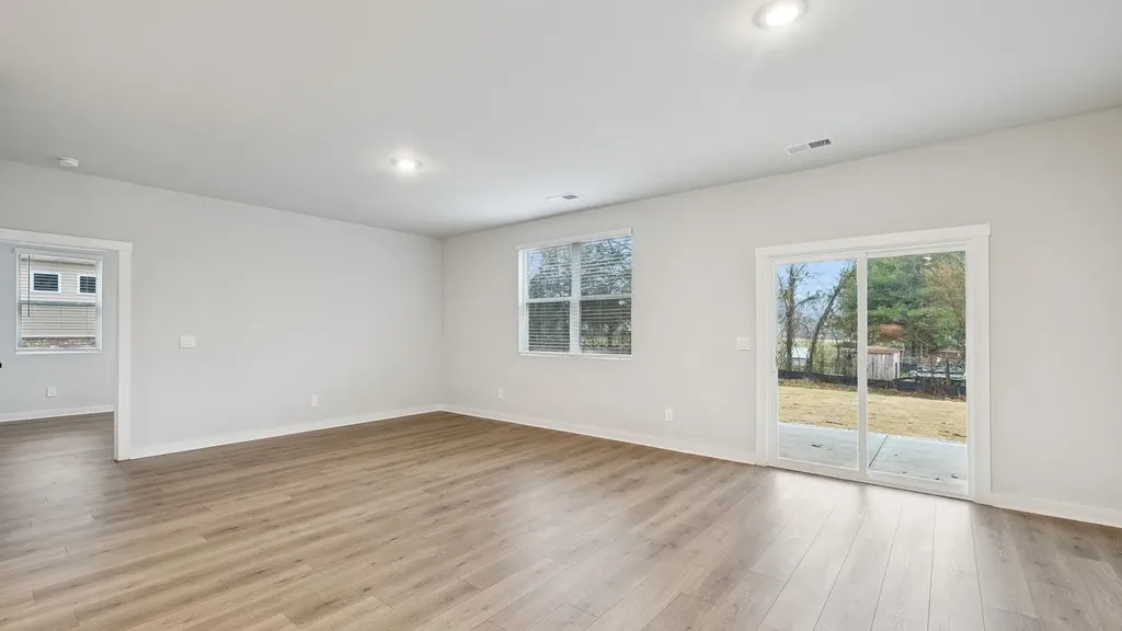 422 Wild Iris Way Spring Hill TN 37174