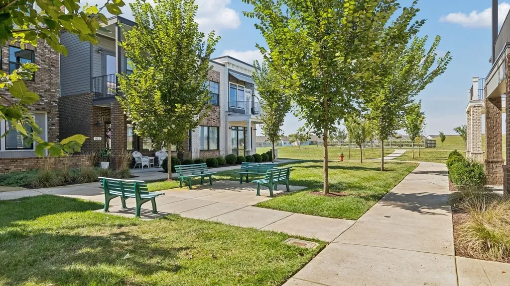 422 Wild Iris Way Spring Hill TN 37174