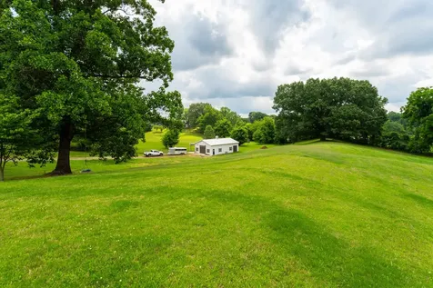 1015 Kelly Road Dyersburg TN 38024