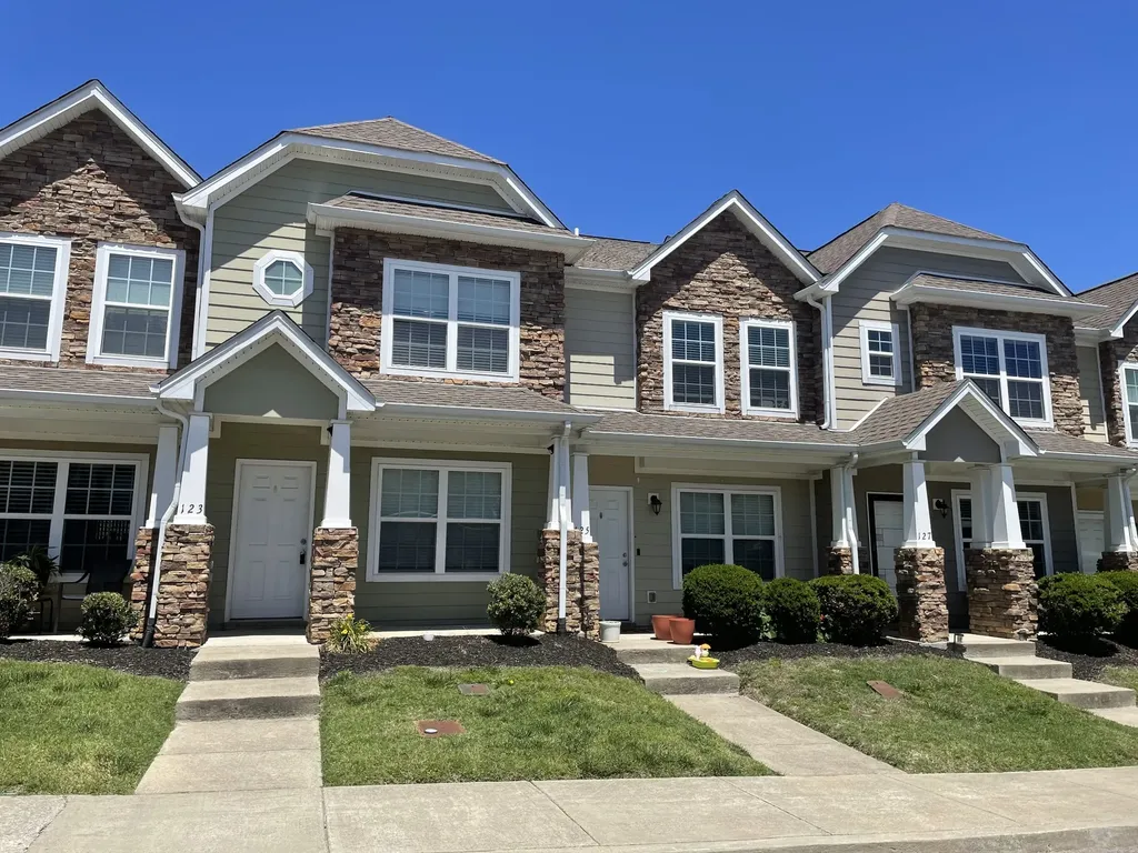 123 Cobblestone Place Drive Goodlettsville TN 37072