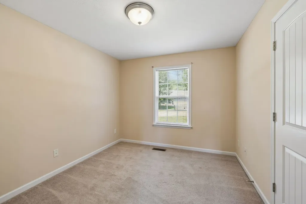 1921 Littleton Court Columbia TN 38401