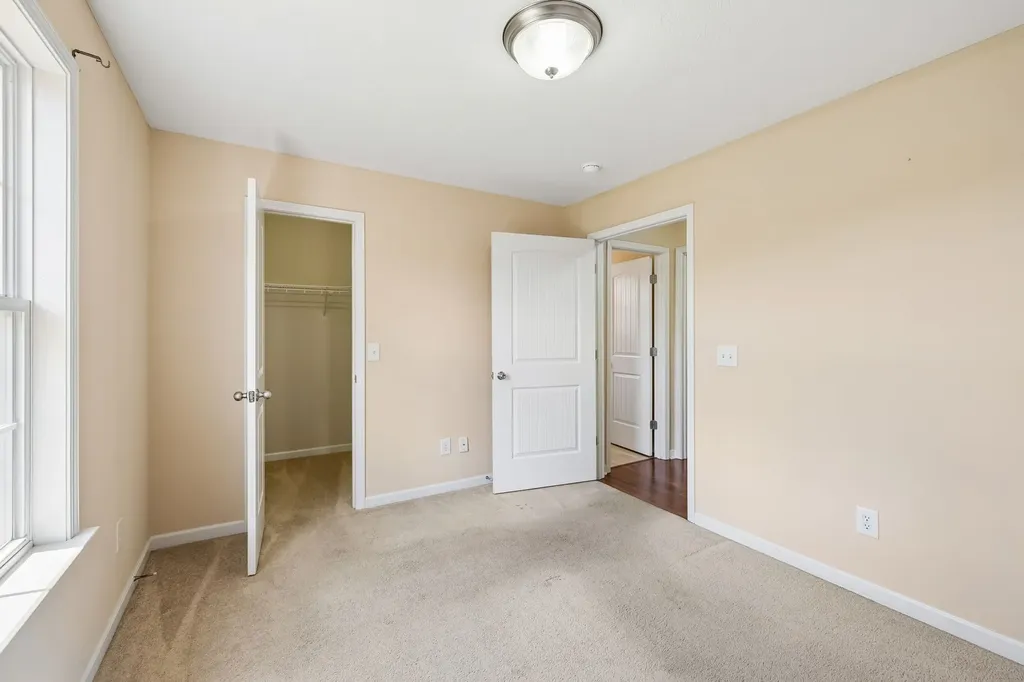1921 Littleton Court Columbia TN 38401
