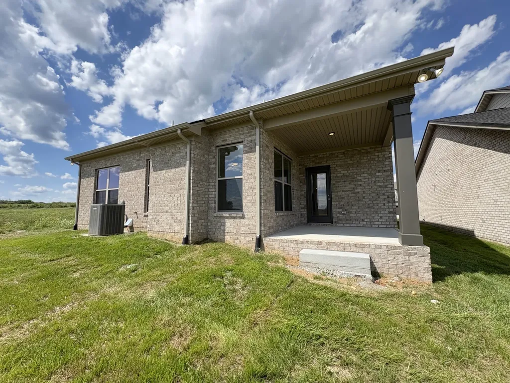 1211 Anson Street Gallatin TN 37066