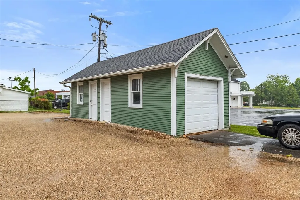 309 2nd Ave, NW Winchester TN 37398