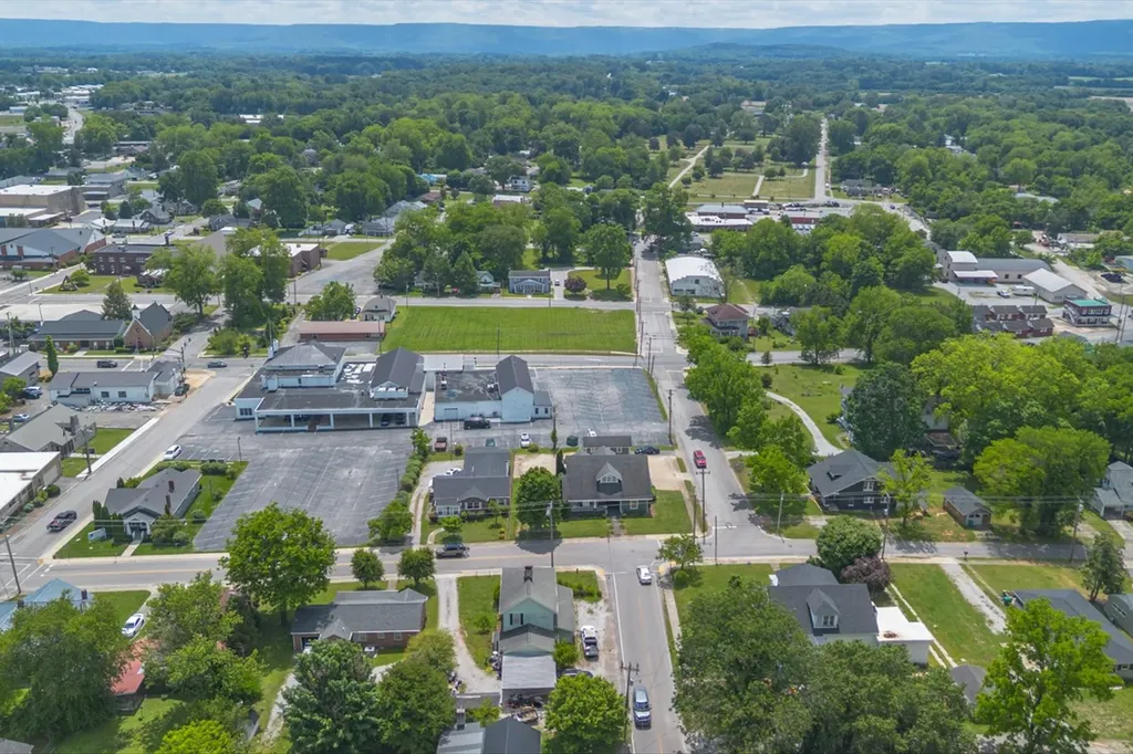 309 2nd Ave, NW Winchester TN 37398