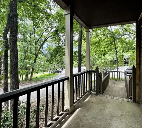 2002 Greenwood Pl, SW Huntsville AL 35802
