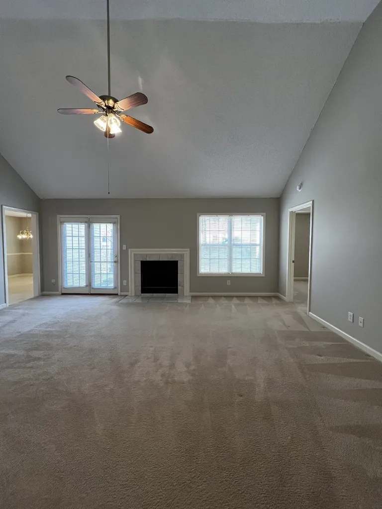 3427 Poplar Hill Clarksville TN 37043