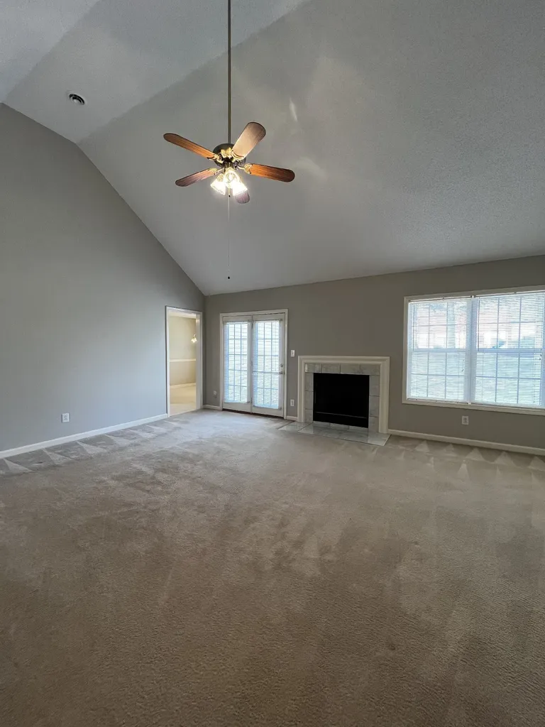 3427 Poplar Hill Clarksville TN 37043