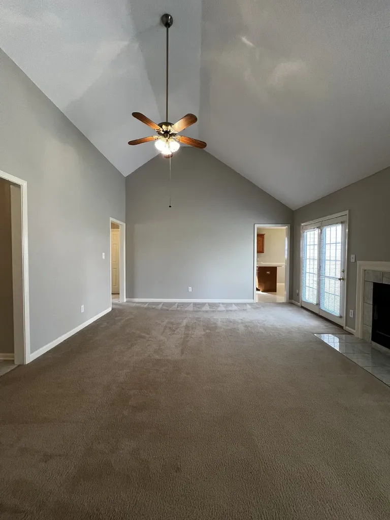 3427 Poplar Hill Clarksville TN 37043