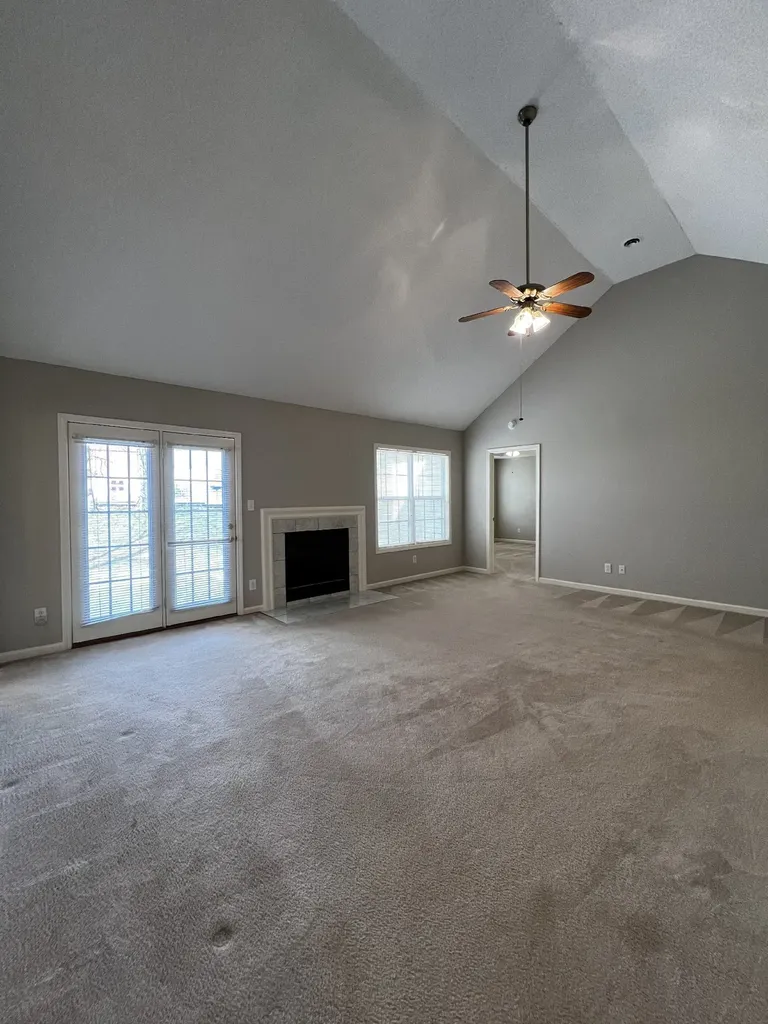3427 Poplar Hill Clarksville TN 37043
