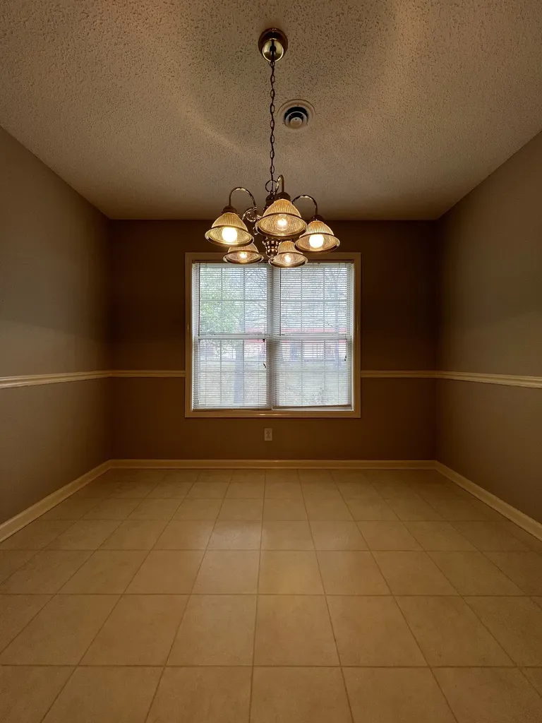 3427 Poplar Hill Clarksville TN 37043