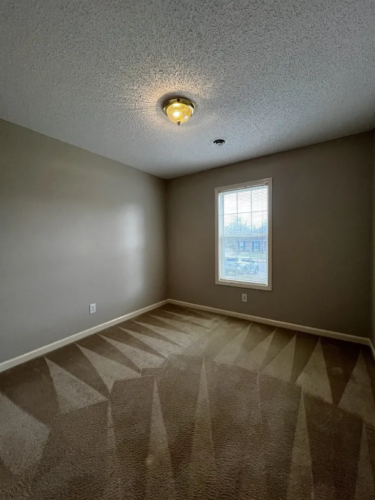 3427 Poplar Hill Clarksville TN 37043