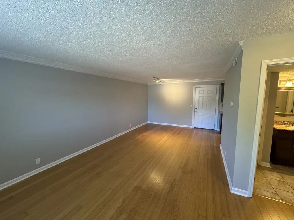 6680 Charlotte Pike Nashville TN 37209