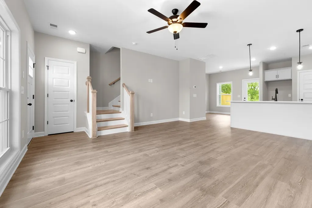 217 Hollywell Drive Gallatin TN 37066