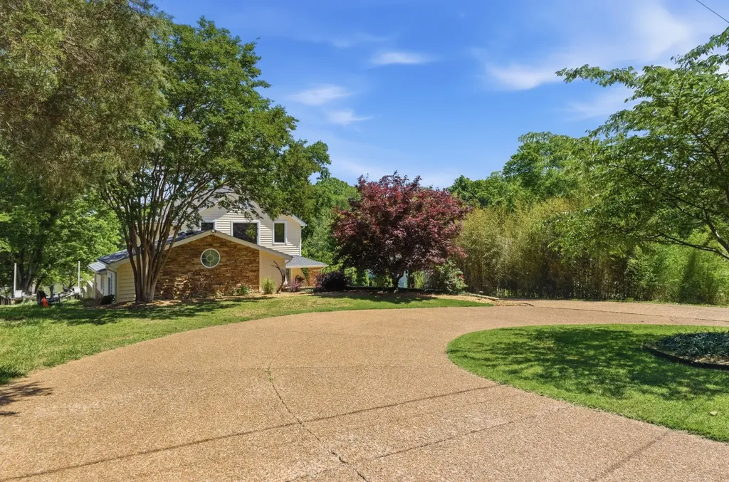 135 Keenan Lane Mount Juliet TN 37122