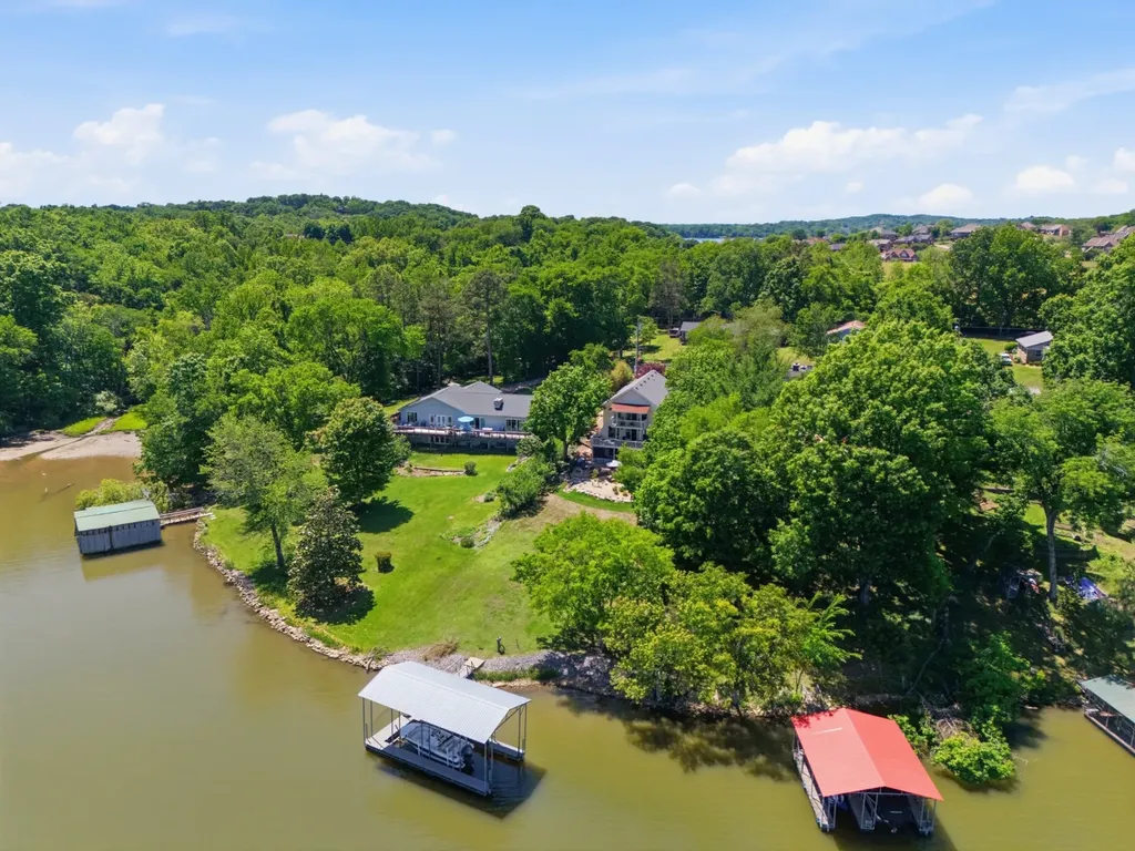135 Keenan Lane Mount Juliet TN 37122