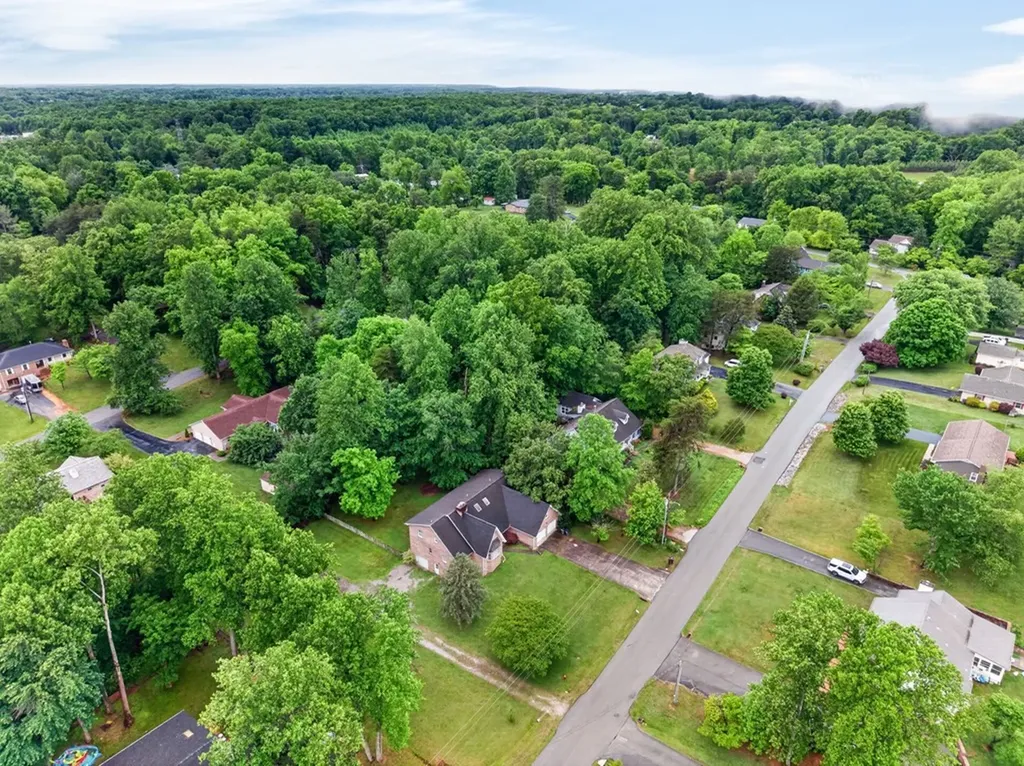 866 Pen Oak Drive Cookeville TN 38501
