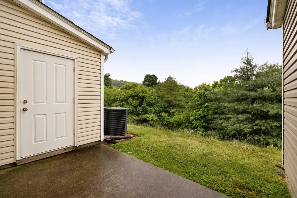 432 Shadow Glen Drive Nashville TN 37211