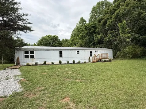 8149 Mcminnville Highway Doyle TN 38559