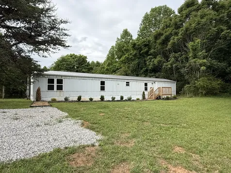 8149 Mcminnville Highway Doyle TN 38559