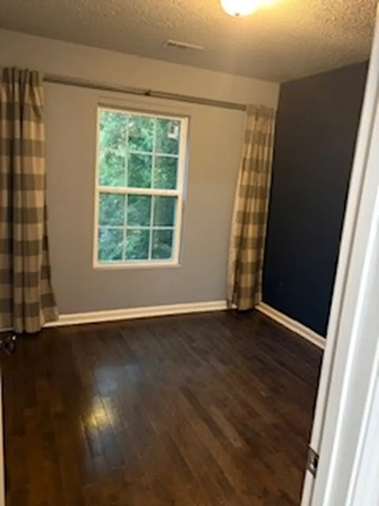14 Willis Street Nashville TN 37207