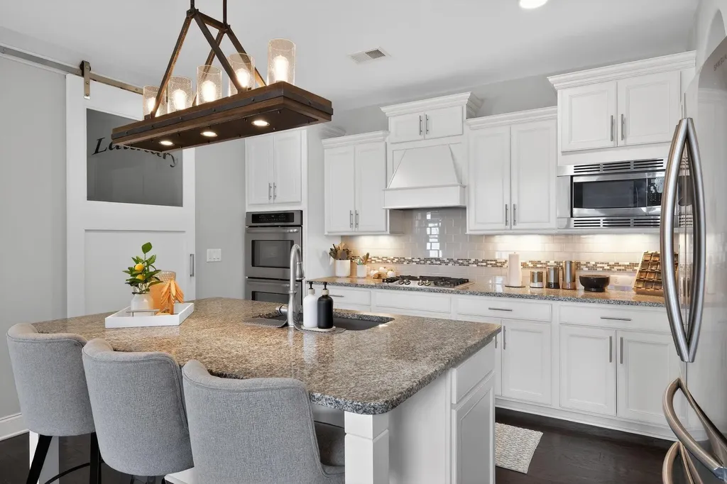 2384 Stockwood Trail Thompsons Station TN 37179