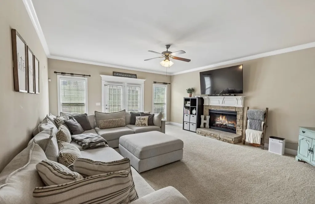 145 Auburn Hills Drive Woodbury TN 37190
