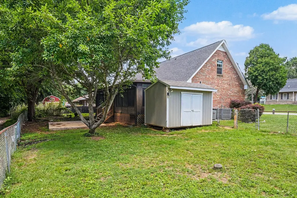188 Pine Mountain Road Clarksville TN 37042