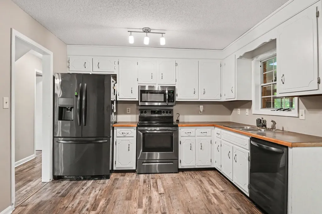 188 Pine Mountain Road Clarksville TN 37042