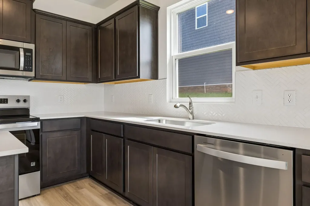 3381 Tucker Trace Columbia TN 38401
