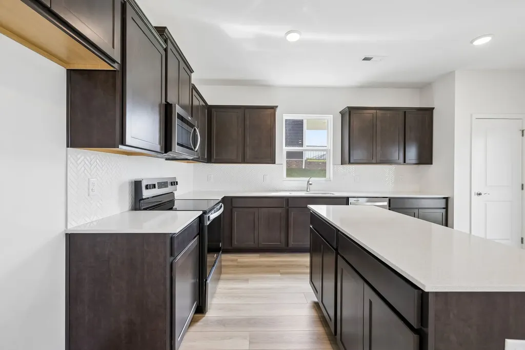 3381 Tucker Trace Columbia TN 38401