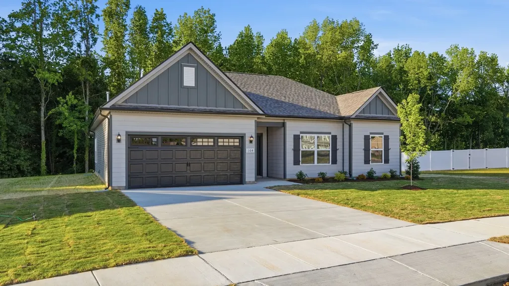 164 Stillwater Way Tullahoma TN 37388