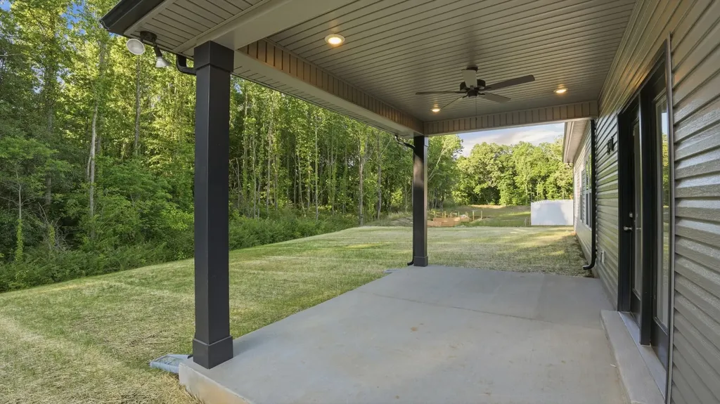 164 Stillwater Way Tullahoma TN 37388
