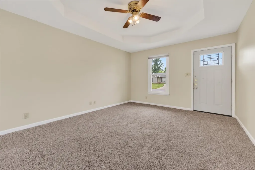 557 Anita Drive Clarksville TN 37042