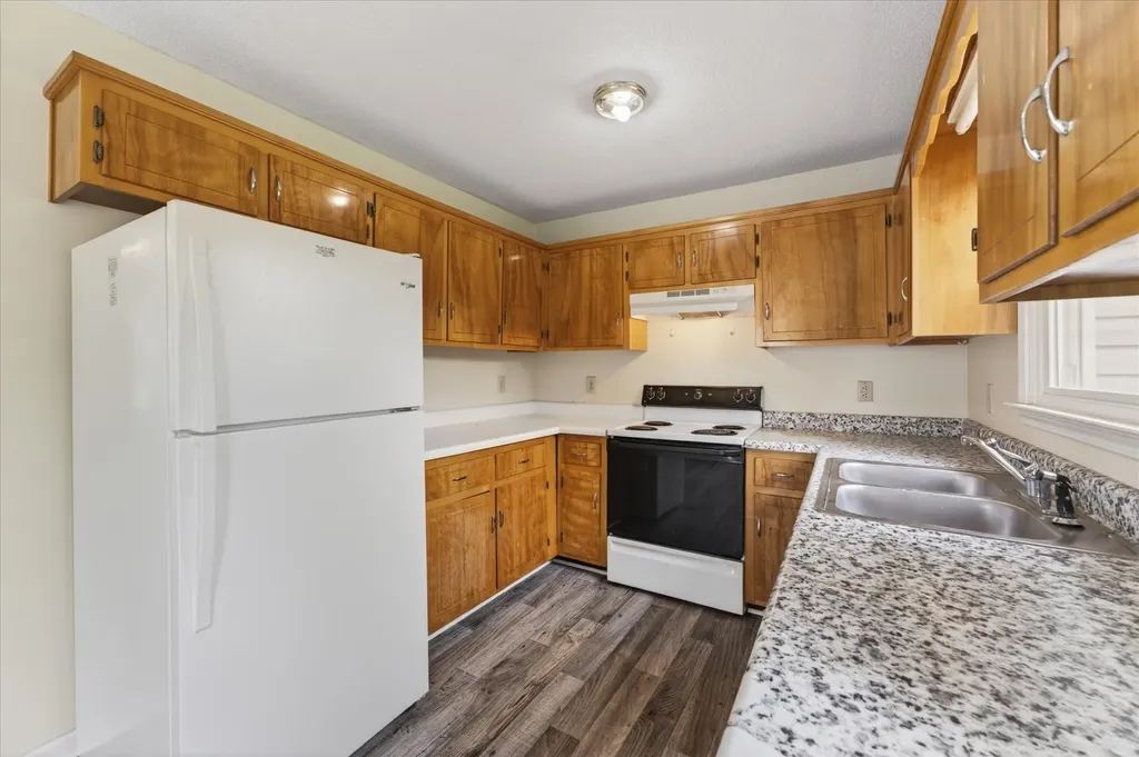 557 Anita Drive Clarksville TN 37042