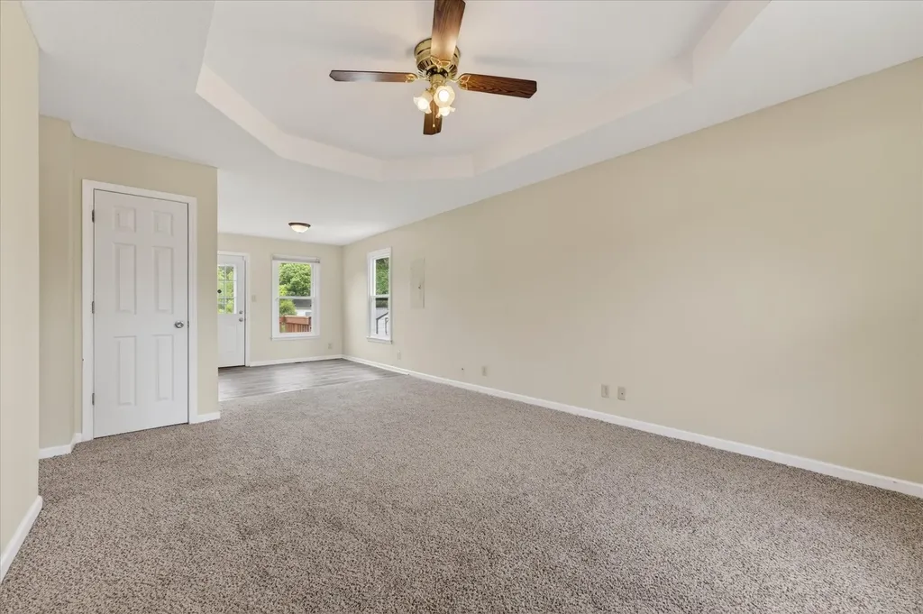 557 Anita Drive Clarksville TN 37042